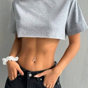 เสื้อครอปแขนสั้นคอกลมเนื้อผ้าฝ้ายสีเทาอ่อนทรงโอเวอร์ไซส์