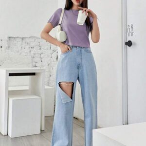 เสื้อครอปแขนสั้นคอกลมสีม่วงลาเวนเดอร์เรียบมินิมอล