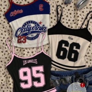 เสื้อครอปแขนกุดลายทีมเบสบอล Vintage สไตล์อเมริกัน